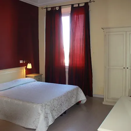 Hotel Savonarola 2*