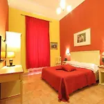 Отель Savonarola 2*