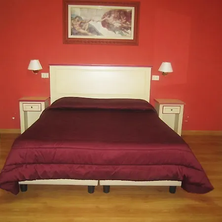 Otel Savonarola