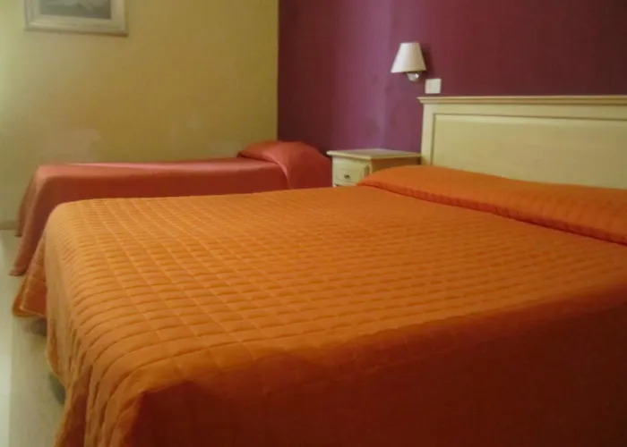 Savonarola Hotel
